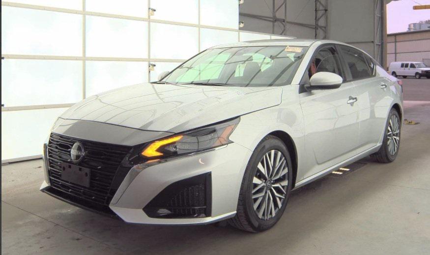 used 2023 Nissan Altima car, priced at $21,489