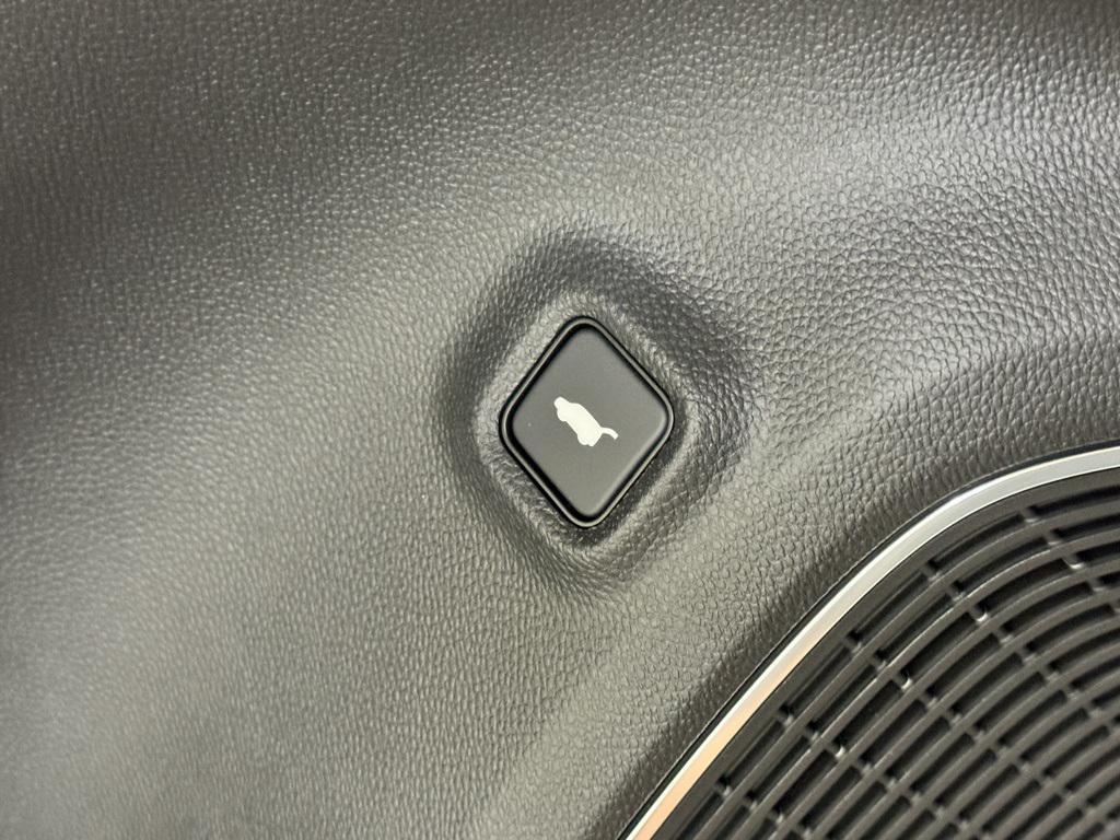 new 2026 Acura MDX car, priced at $61,350