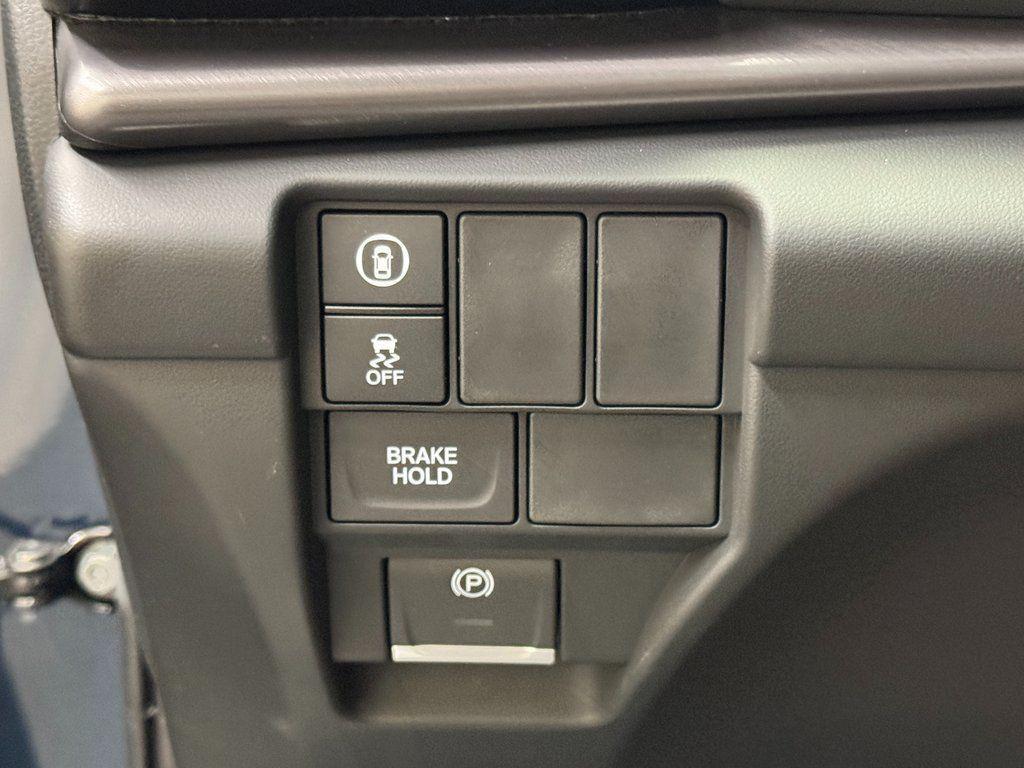 new 2026 Acura RDX car, priced at $46,550