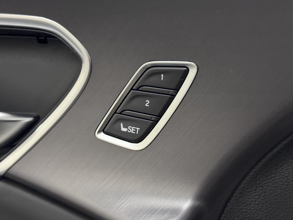 used 2025 Acura RDX car, priced at $38,719