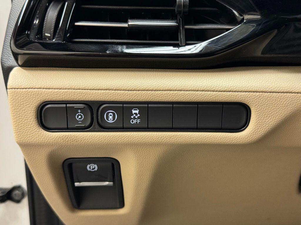 used 2023 Acura MDX car, priced at $36,527