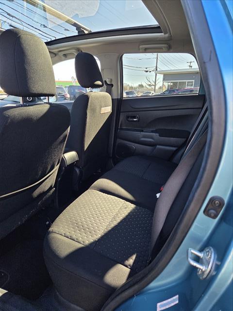 used 2011 Mitsubishi Outlander Sport car, priced at $5,495