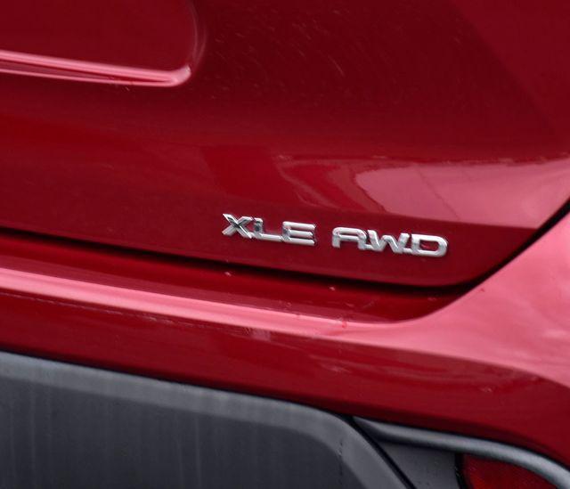 used 2021 Toyota Highlander car, priced at $37,115