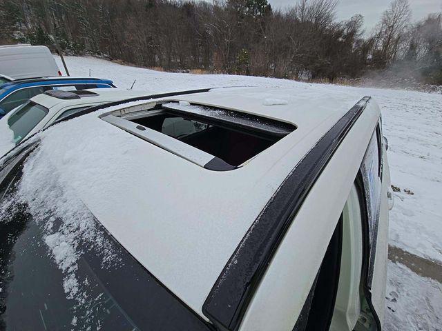 used 2021 Toyota Highlander car, priced at $36,750