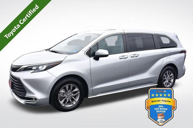 used 2024 Toyota Sienna car, priced at $37,435