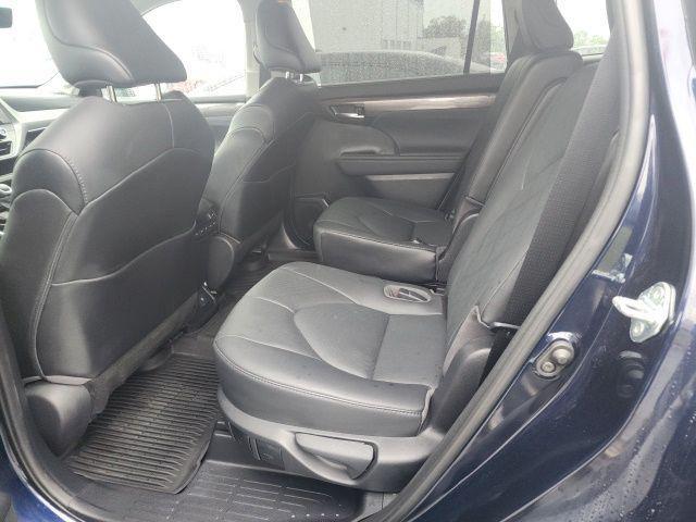 used 2021 Toyota Highlander car, priced at $40,000