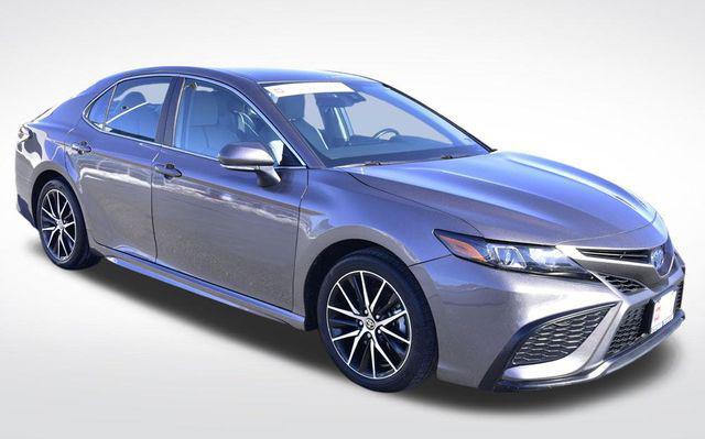 used 2024 Toyota Camry Hybrid car, priced at $30,585