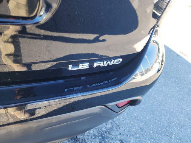 used 2024 Toyota Highlander car, priced at $33,600