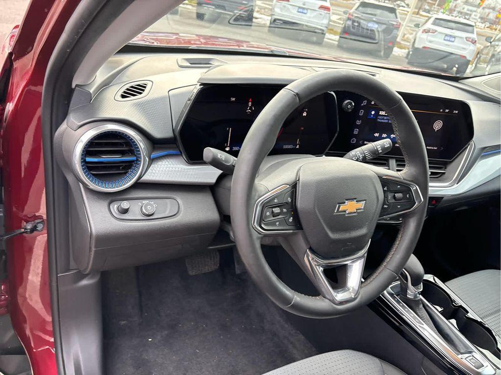 used 2024 Chevrolet Trax car, priced at $19,995