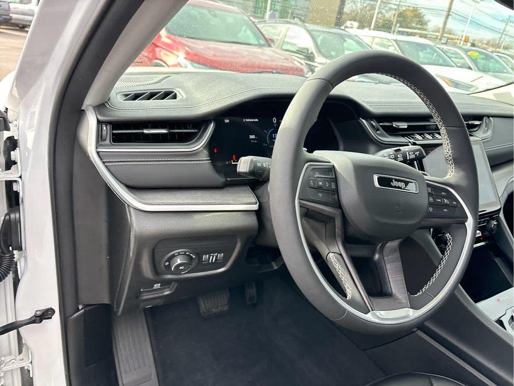 used 2023 Jeep Grand Cherokee car, priced at $32,548