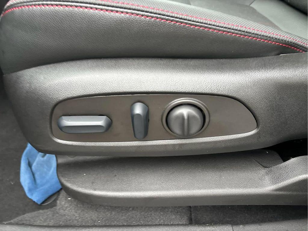 used 2022 Chevrolet Equinox car, priced at $26,644