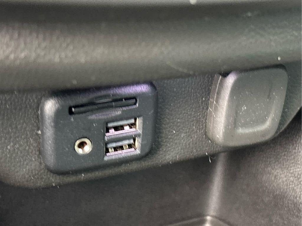 used 2022 Chevrolet Traverse car, priced at $31,295