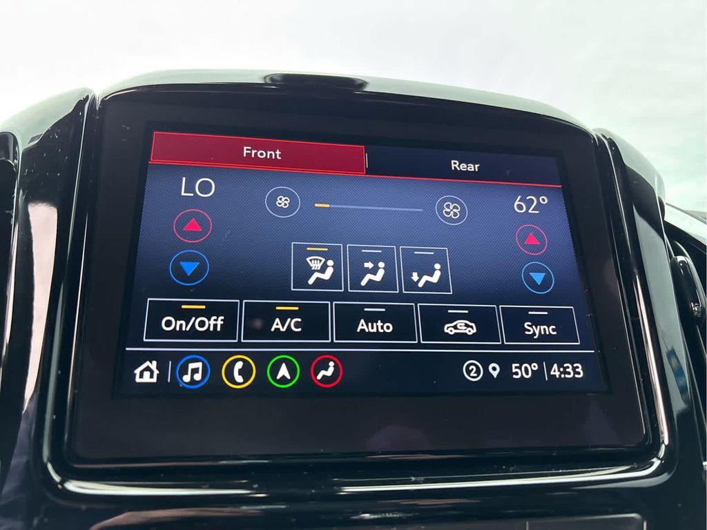 used 2022 Chevrolet Traverse car, priced at $31,295