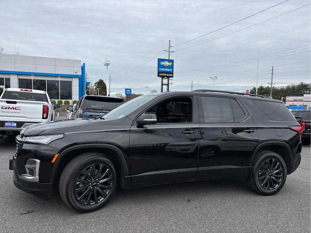 used 2022 Chevrolet Traverse car, priced at $31,295