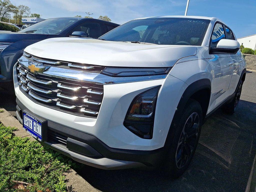 new 2026 Chevrolet Equinox car, priced at $33,445