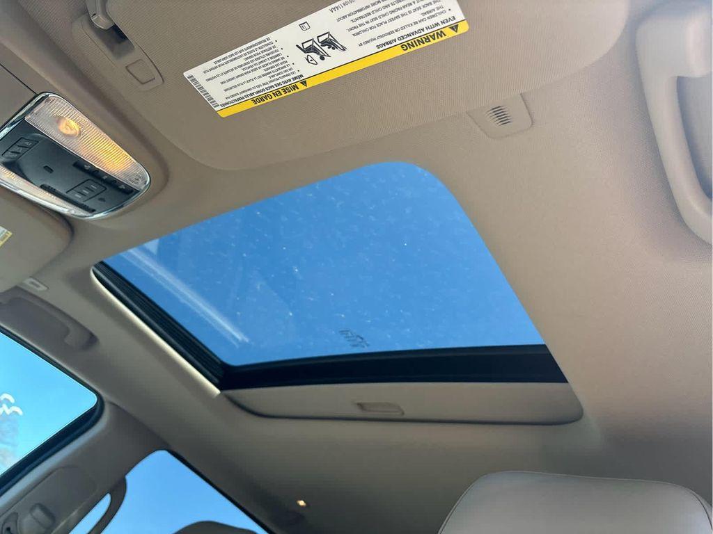 used 2020 Jeep Grand Cherokee car, priced at $20,595