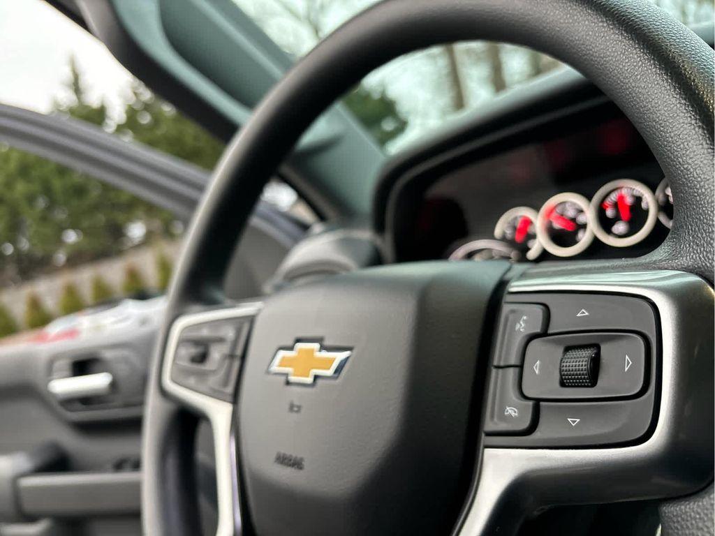 used 2022 Chevrolet Silverado 1500 car, priced at $30,498