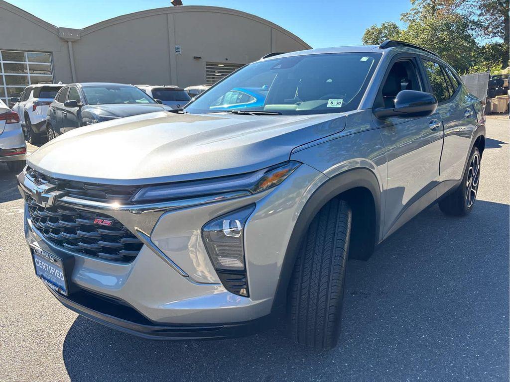 used 2025 Chevrolet Trax car, priced at $24,498