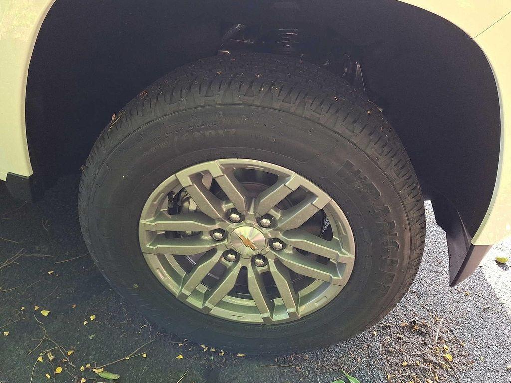 new 2025 Chevrolet Colorado car, priced at $41,242