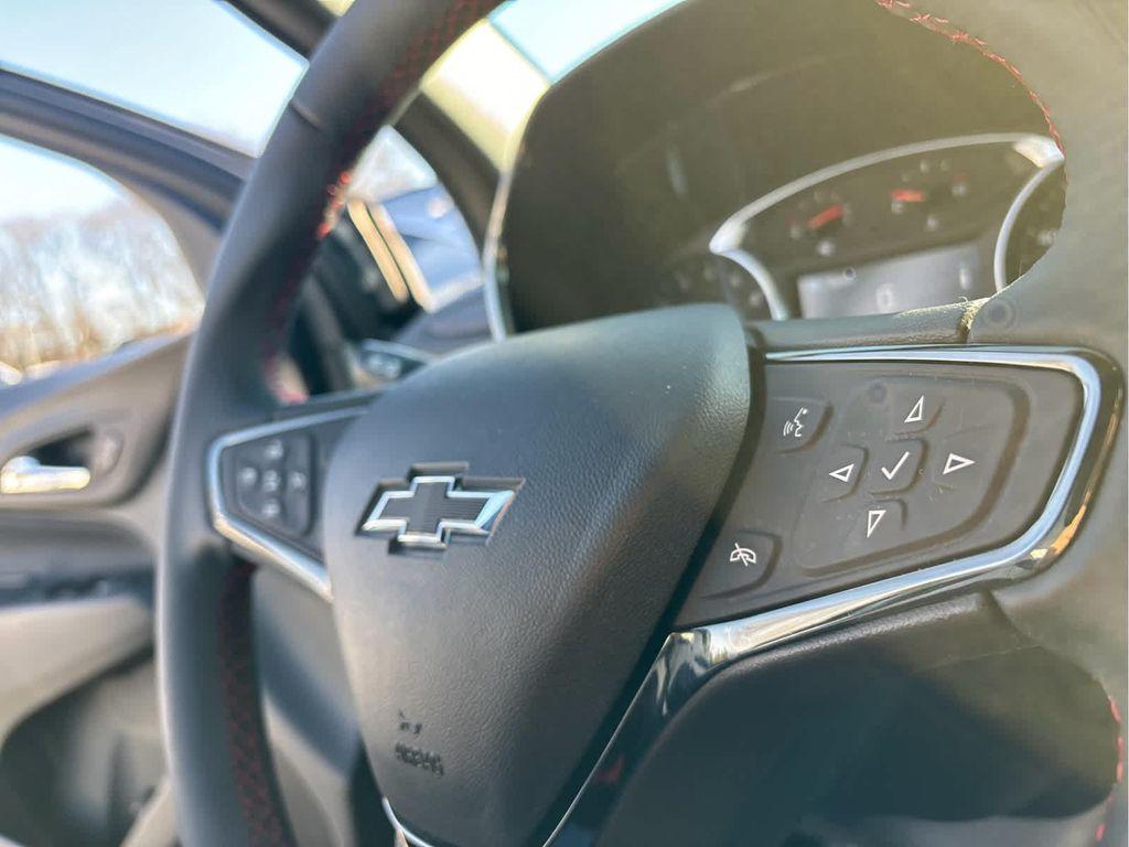 used 2023 Chevrolet Equinox car, priced at $26,098