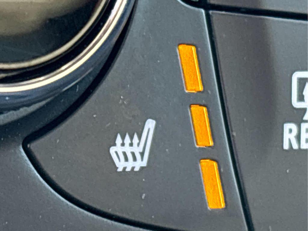 used 2023 Chevrolet Equinox car, priced at $26,098