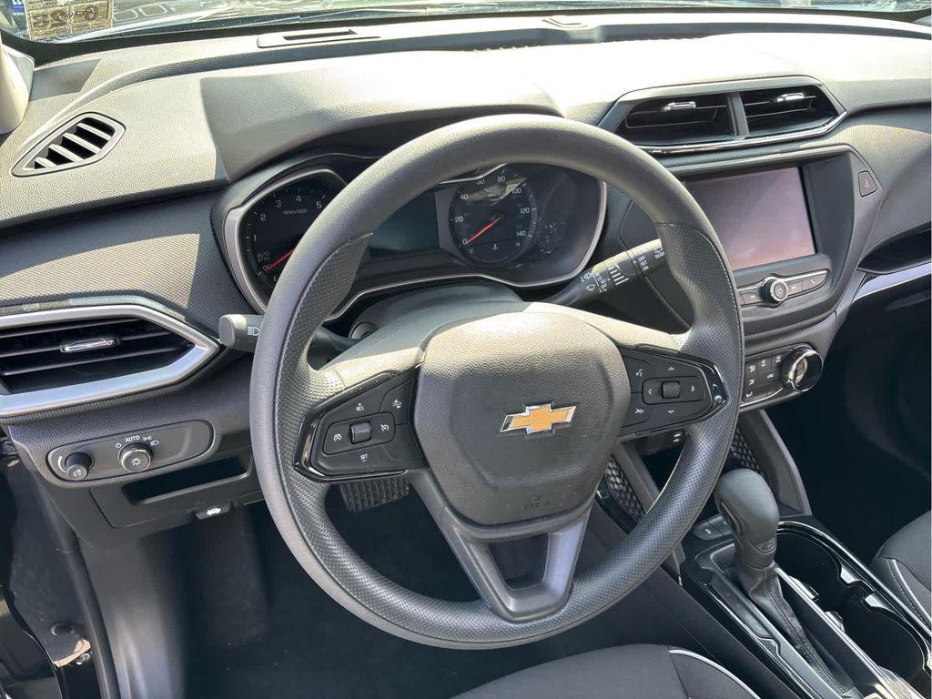 used 2023 Chevrolet TrailBlazer car, priced at $19,295