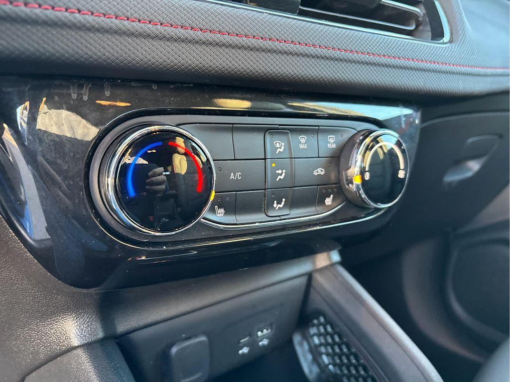 used 2024 Chevrolet TrailBlazer car, priced at $19,995