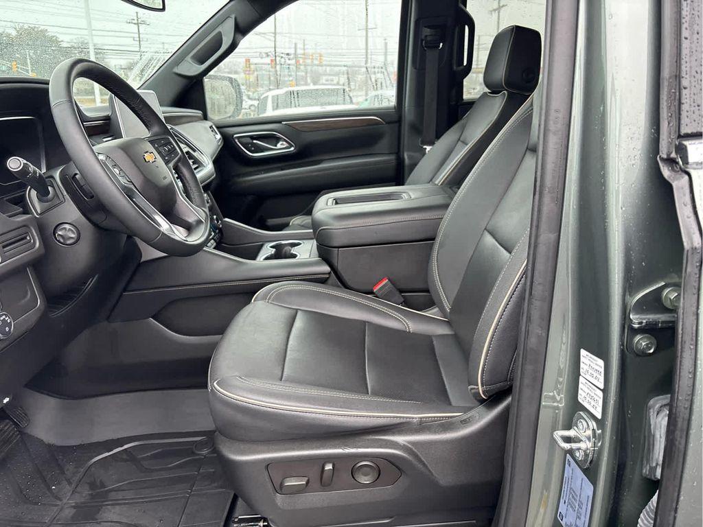 used 2023 Chevrolet Suburban car, priced at $52,995