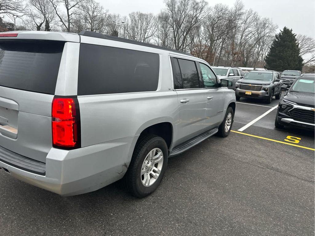 used 2020 Chevrolet Suburban car, priced at $35,634