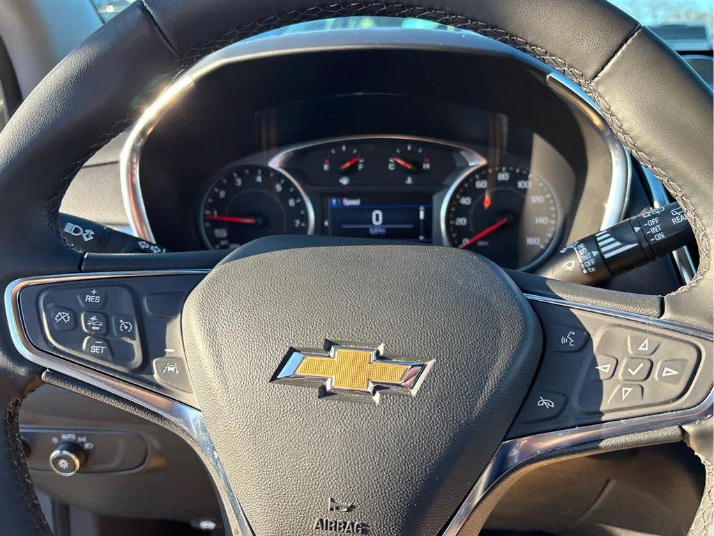 used 2024 Chevrolet Equinox car, priced at $23,395