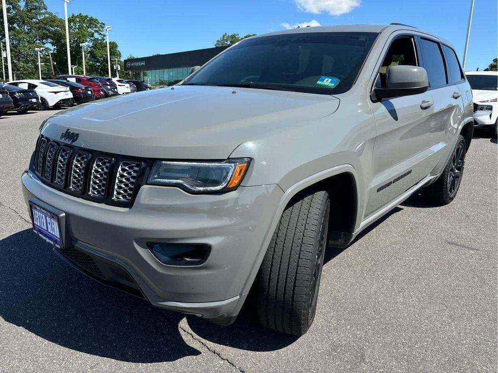 used 2020 Jeep Grand Cherokee car, priced at $19,244