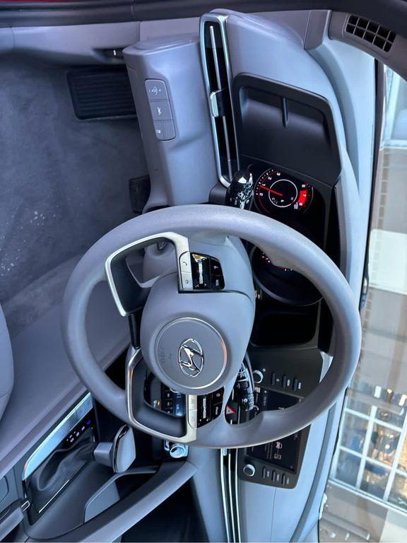 used 2023 Hyundai Elantra car, priced at $18,995