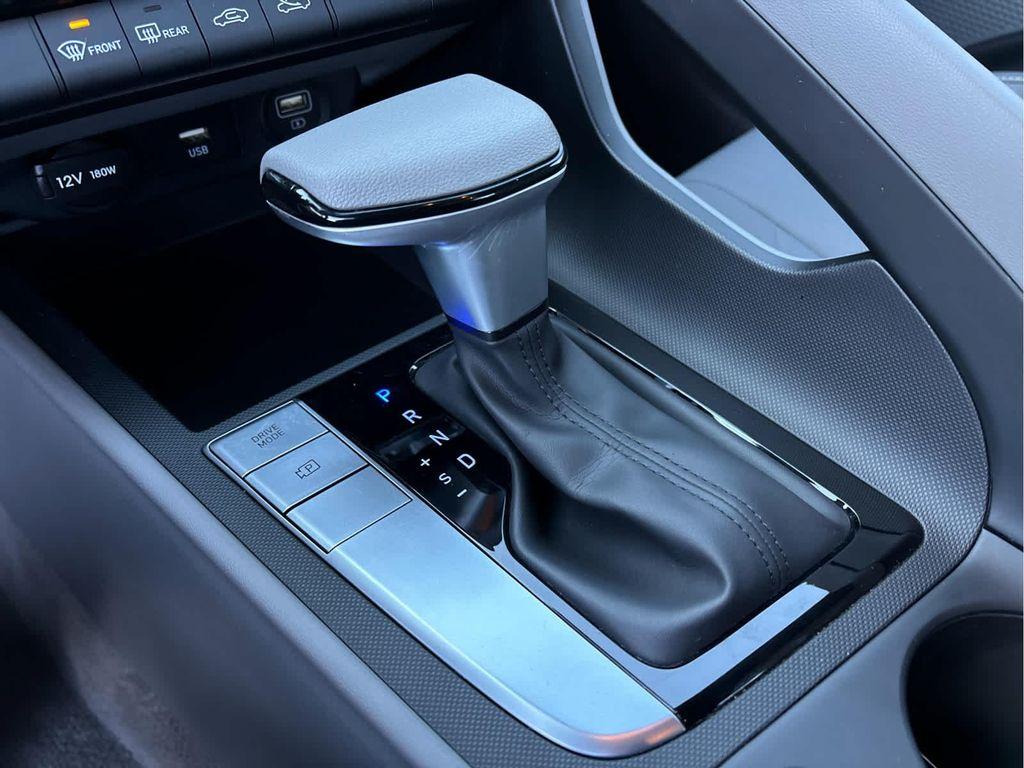 used 2023 Hyundai Elantra car, priced at $18,995