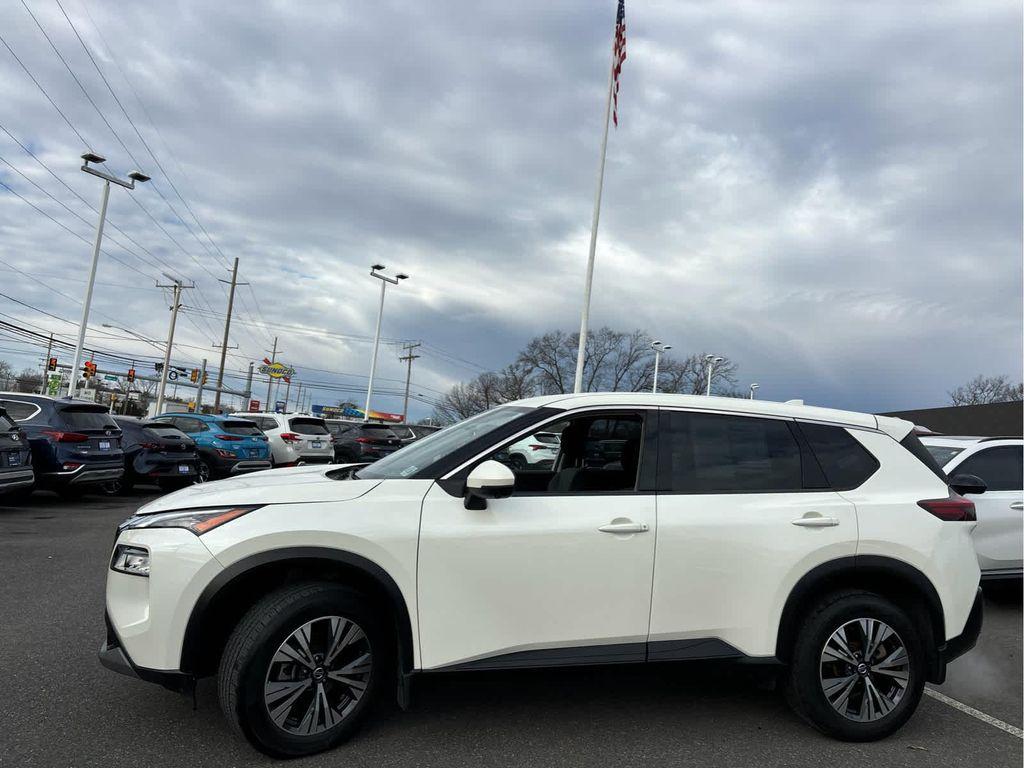 used 2021 Nissan Rogue car, priced at $17,395