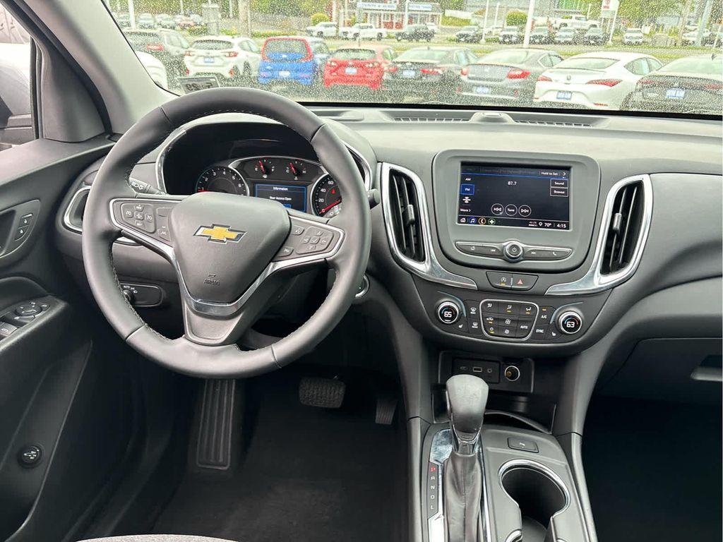 used 2024 Chevrolet Equinox car, priced at $26,895