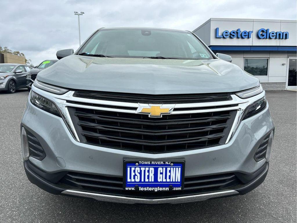 used 2024 Chevrolet Equinox car, priced at $26,895