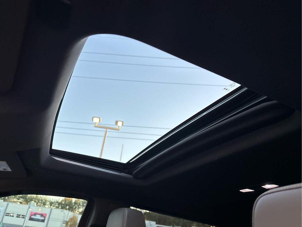 used 2024 Chevrolet Silverado 1500 car, priced at $51,999