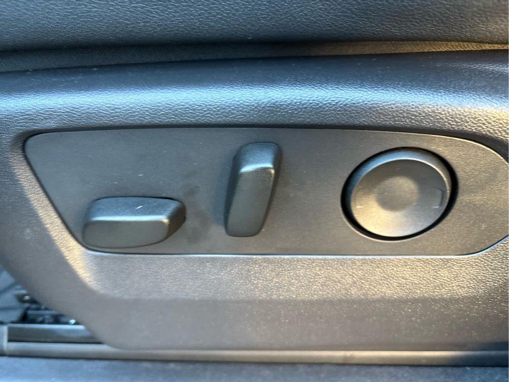 used 2024 Chevrolet Silverado 1500 car, priced at $51,999