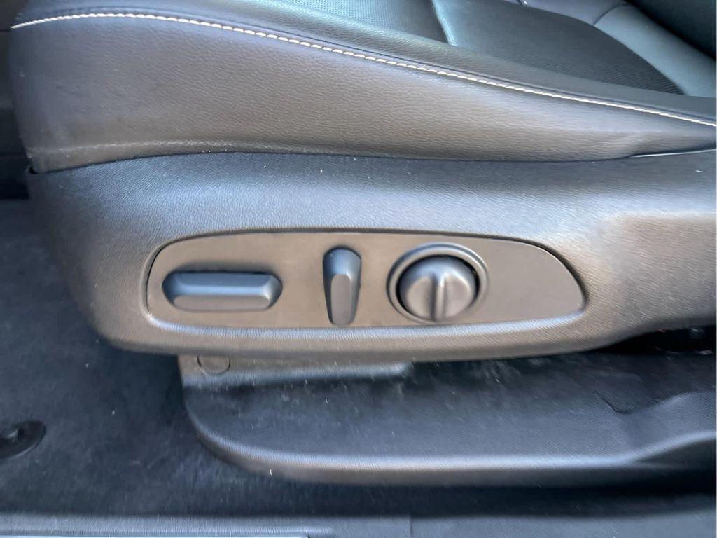 used 2023 GMC Acadia car, priced at $33,748