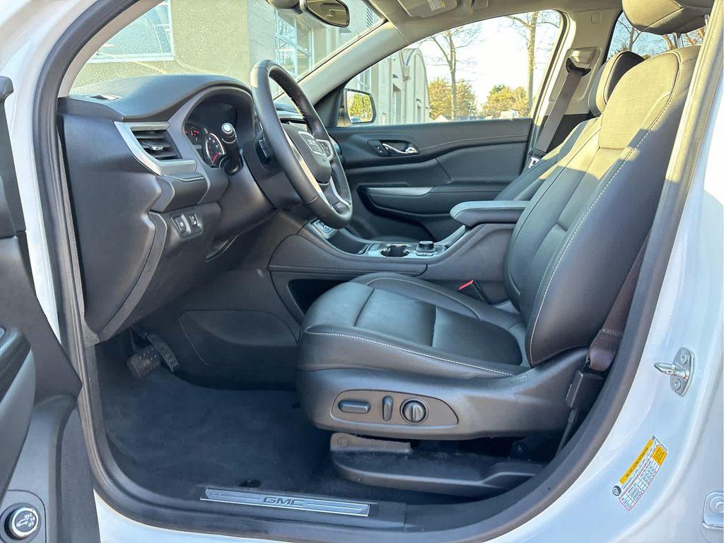 used 2023 GMC Acadia car, priced at $33,748