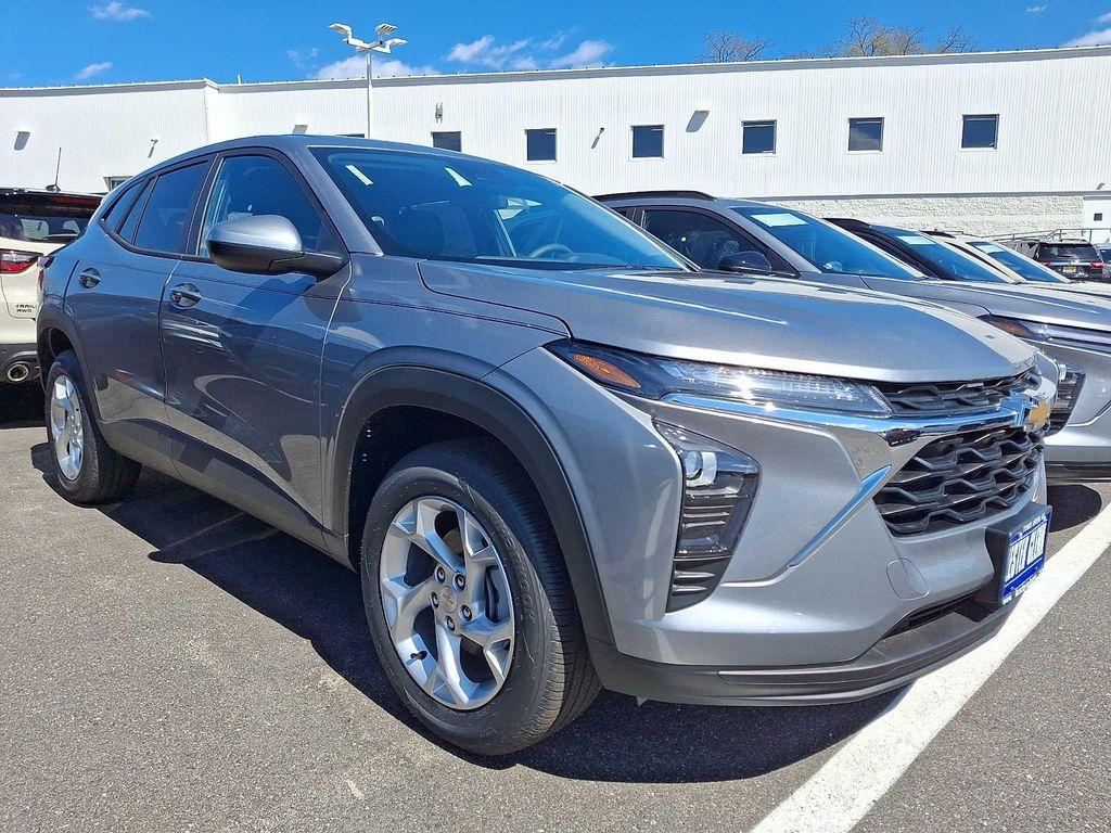 new 2026 Chevrolet Trax car, priced at $23,743