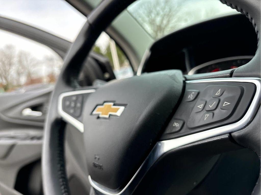 used 2020 Chevrolet Equinox car, priced at $15,089