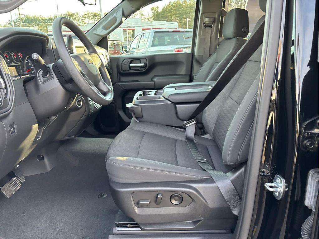 used 2022 Chevrolet Silverado 1500 car, priced at $38,748