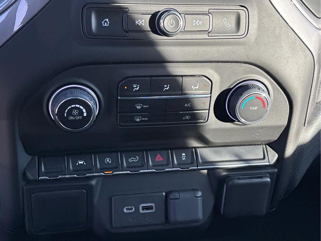 used 2022 Chevrolet Silverado 1500 car, priced at $38,748