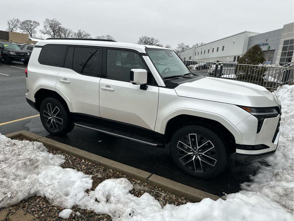 used 2025 Lexus GX 550 car, priced at $82,995