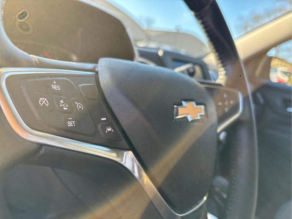 used 2022 Chevrolet Equinox car, priced at $19,449