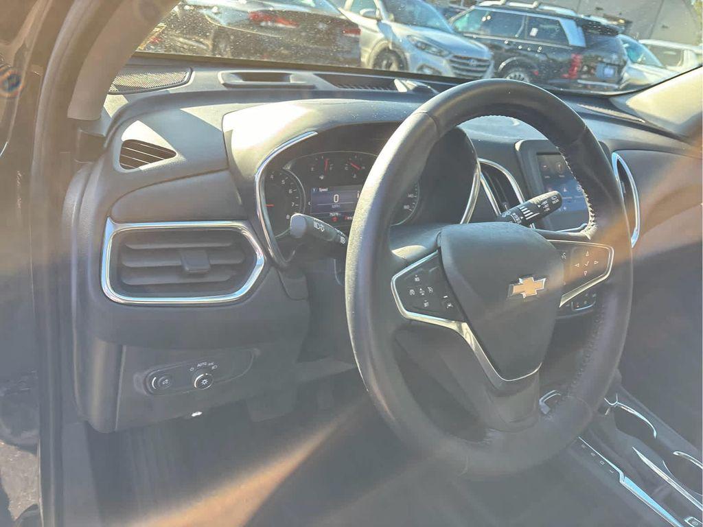 used 2022 Chevrolet Equinox car, priced at $19,449