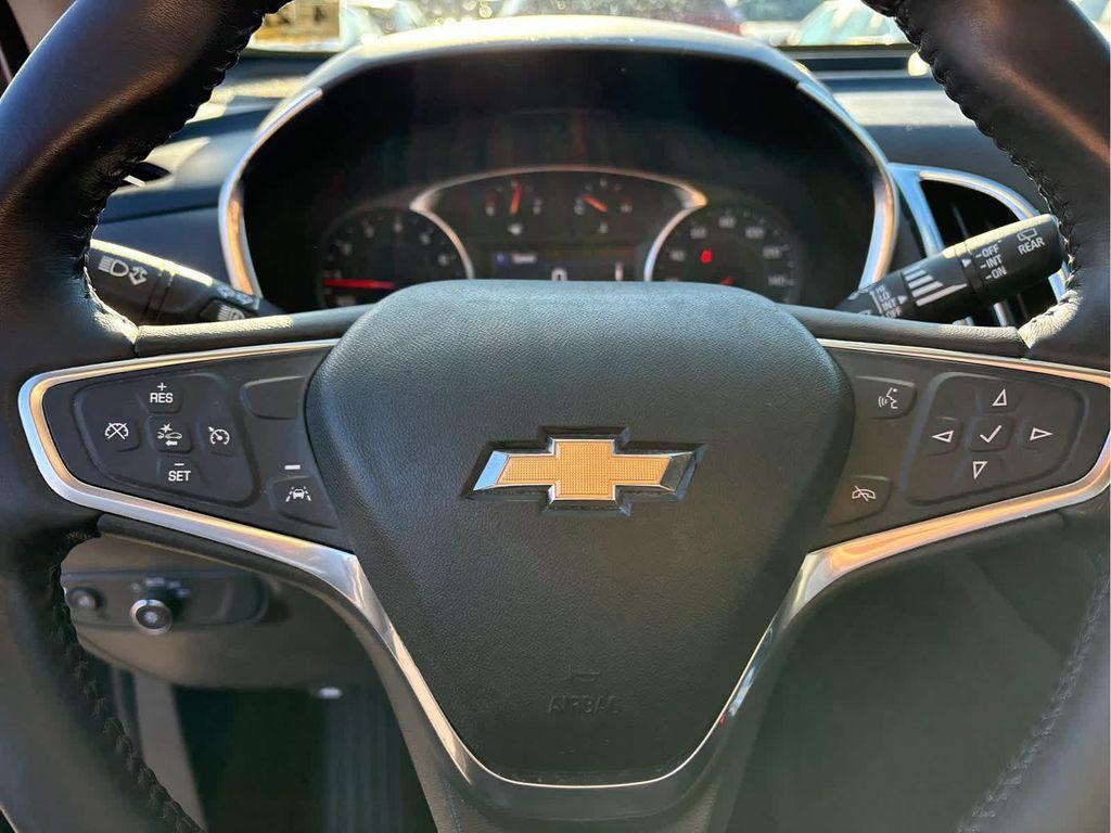 used 2022 Chevrolet Equinox car, priced at $19,449