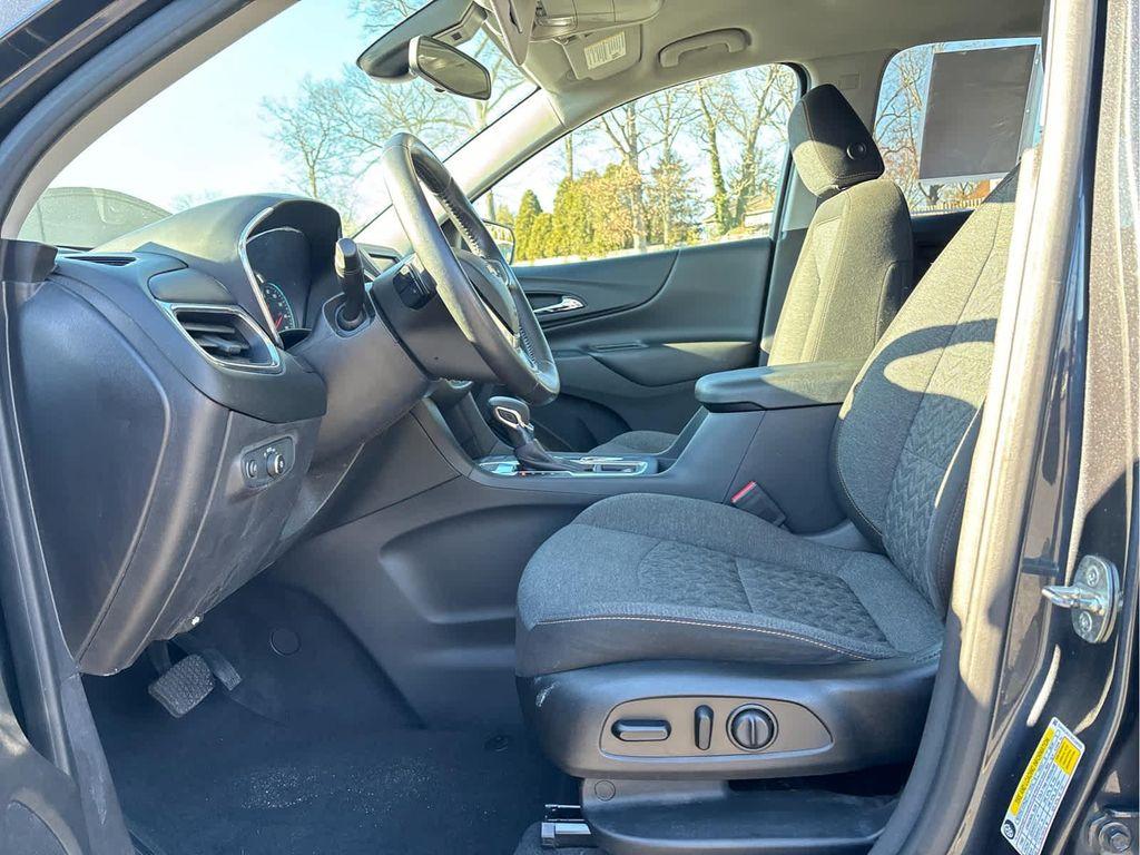 used 2022 Chevrolet Equinox car, priced at $19,449