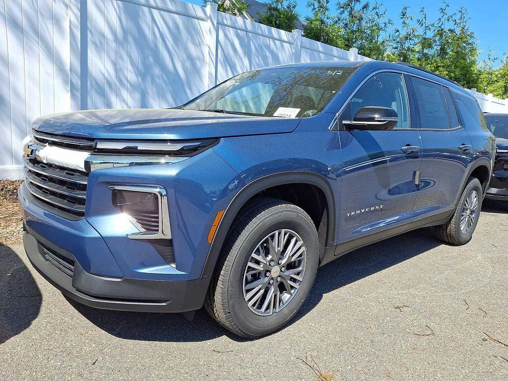 new 2026 Chevrolet Traverse car, priced at $47,194
